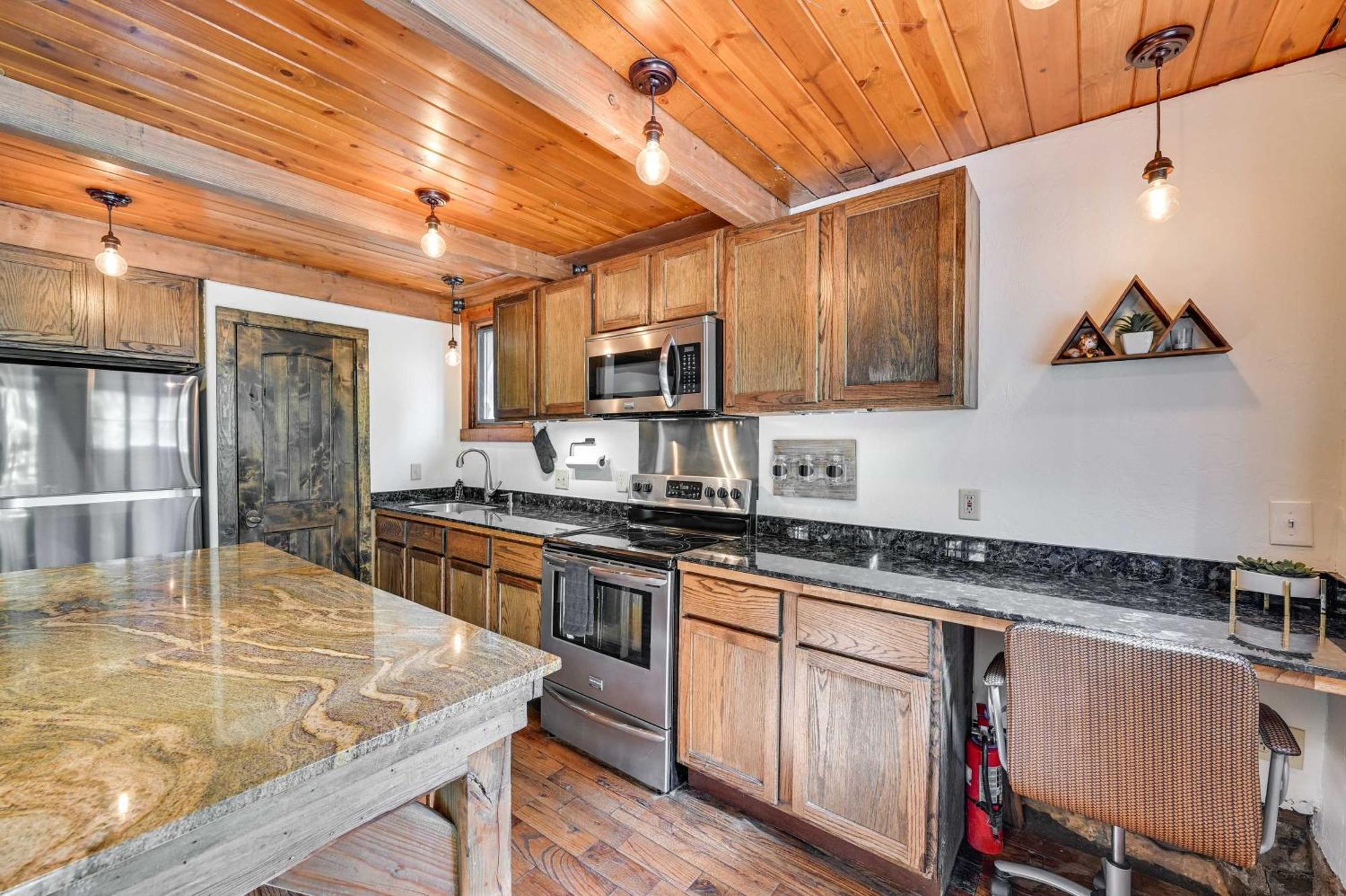 Peaceful Sedona Retreat With Patio And Mtn Views! Daire Dış mekan fotoğraf
